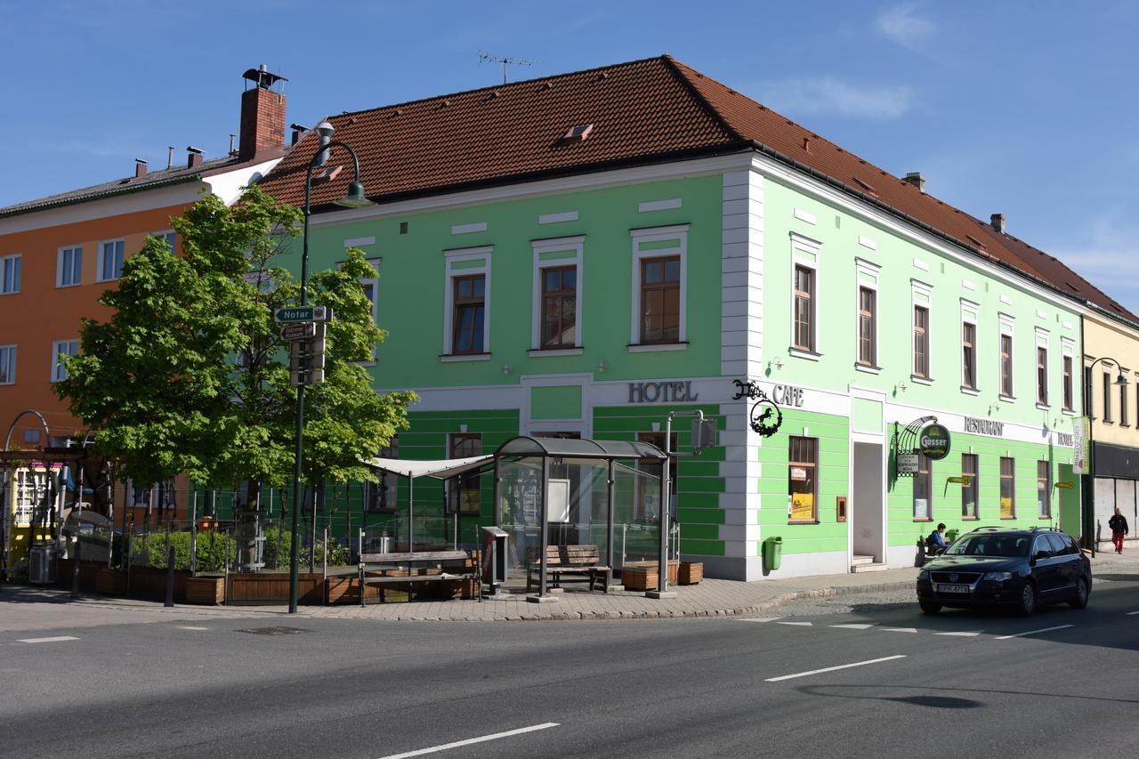 Weinhotel Rieder Poysdorf Luaran gambar